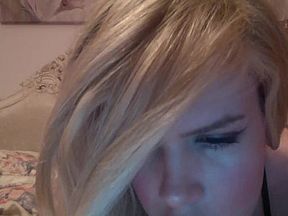 Pretty Tgirl Teen Strip Cam 1