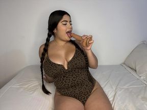 The Perfect DEEPTHROAT: Close-up & Raw 👅✨