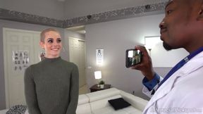 BBC Slut Sidra Sage wants double penetration with doctors