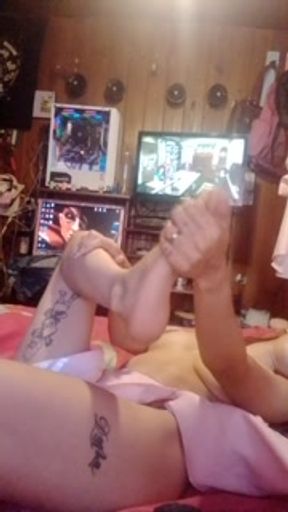 slutty kitten onii chan wants to get all the cum out of you with her joi part1💦😈 feet