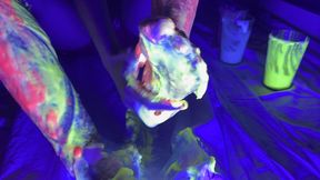 glow in the dark uv gunging – legs & feet!