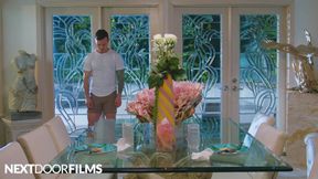 Homoerotica Podcaster Lusts Over Exc