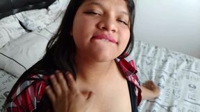 junta tus grandes tetas y rosa mi polla con tus pezones ,bbw latina quiere hacerme sexo oral con una mamada muy rica en un porno amateur,usa una lenceria muy sexy para hacerme garganta