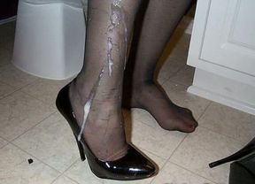 Cum Covered Pantyhoses!
