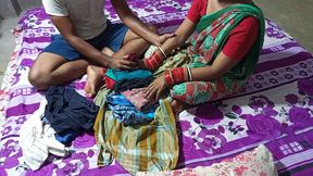 Morning Me Kapde Bechne Wali Garib Ladki Ko Pese Dekar Choda