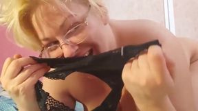 5 picses pants in my ass,panty pussy to mouth,pee in panty