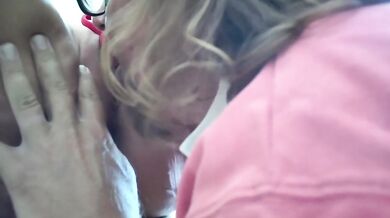 Amateur Blonde MILF Paardildo Creampie On Table