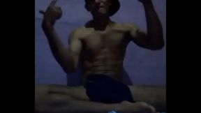 De nuevo yo activo gente bella. Este putito les env&iacute_a besitos, no sean malos besarme y follenme es lo que pido