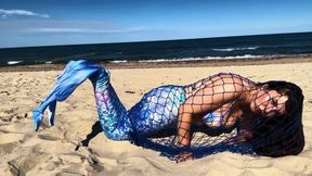 Mermaid Is Trapped