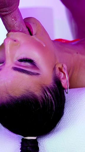 Must-see moment from "Emily Willis Deepthroat featuring Jonni Darkko"