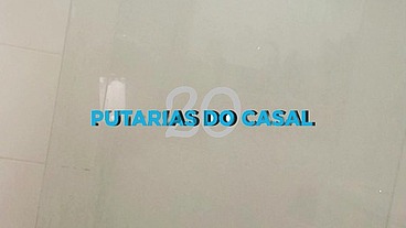 Coroa se depilando no banheiro enquanto corno do marido saiu para trabalhar.
