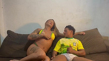 COPA DO BRASIL CHEGOU E A BONECA QUIS LEVAR OS GOLS NO RABO