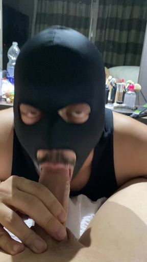 cum in mouth hung shemale sucked by a slut cocksucker