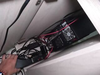 The technician finds a USB drive inside my cunt and I thank him by screwing him/DR.POV-ELEANOR STYLE