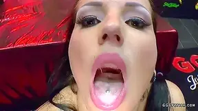 Shows Anal Riding With Cums And Bukkakes - Karina Clarke And Jolee Love