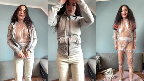 nein keine pisse , pvc schweiss ist ausgelaufen wahrend der challenge