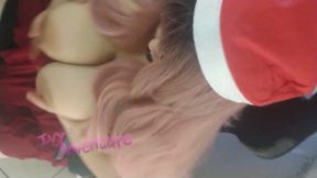 IvyAdventure's Christmas BBW E-Girl with Big Boobs Delivers an Amateur Blowjob Experience