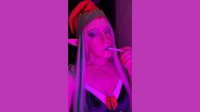 XMAS ELFGIRL SMOKING VIDEO