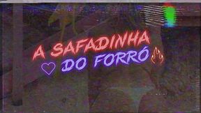 slut trans sucking the mansdoor at the elevator and getting fucked after