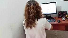 Come on Step Sister, Stop Doing Those Things on the Computer and Better Give Me a Good Blowjob