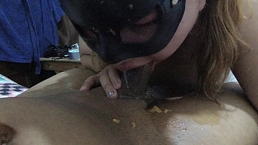 A perfect facefuck with deepthroat and throatpie cum