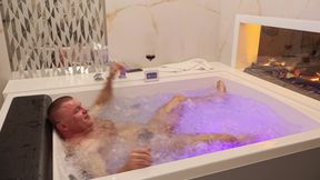 Hairy Muscle Stud: Luxury Jacuzzi Strip & Raw Jerk off - 4K Bodybuilder Solo