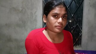 Indian couple are making an amateur video for the internet