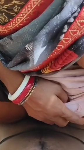 Jaw-dropping moment from &quot;Indian desi village wife ko bhaiya ne ganv ke khet me patni ko chudai kiya.dehat jungal me&quot;