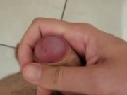 Joven hétero pela primeira vez na masturbação twink