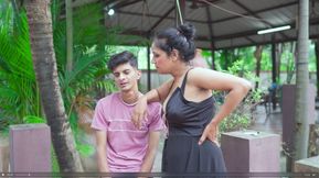 Hot and sexy aunty Apne bhatije ke sath Kiya sex big cock