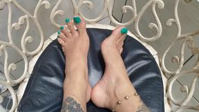 slave painted my nail