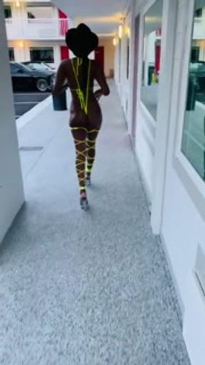 Playboy Shoot (bts)