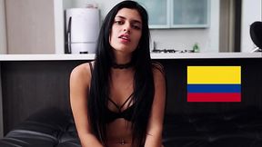 Hot - Colombian Teen Sara Garcia Squirts On Her Second Try