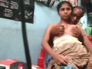 Indian amateur housewife let her hubby eat out her hungry wet slit