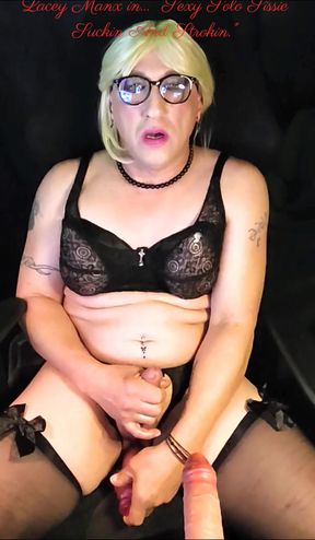 Lacey Manx Solo