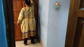 Pakistani Beautiful Maid Fucked by Indian Owner's Step Son - Desi Hindi Sex