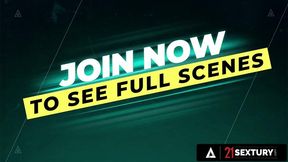 21 SEXTURY - Double Penetration With Sexy Redhead Holly Molly