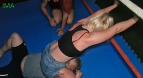 Siren Max vs Blue Eyed Bug - pins only match