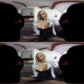 StockingsVR.com - Boobmania 34HH Krystal Swift