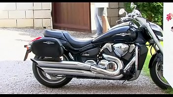 Python gets deep inside prodigious beauty Virus Vellons&#039_s wet cuchy