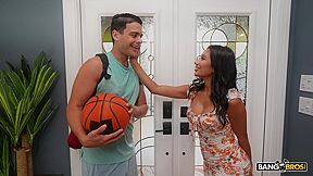 Ally Berry, Leo Valentino Fucking Her Stepsons Best Friend