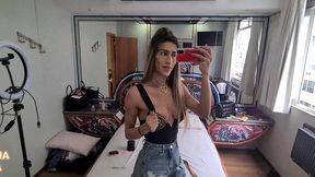 paloma veiga fazendo putinho mamar sua piroca grande dentro do carro