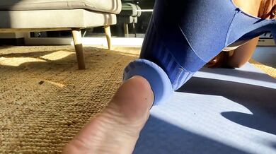 Stepsister gets fucked while doing yoga - oiled butt RIDING huge COCK - CUM on TITS