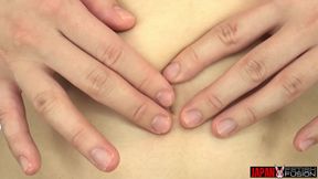 (en) Yuki Makimura Wants to Show You Her Belly Button.