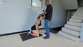 Tiro meu vizinho religioso do serio fiz ele cair em tentacao pra que ele me foda muito meu cu no pelo