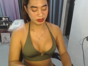 Let Cayleigh blow your mind with slow, fantasy, and milf.