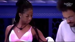 Influenciadora Digital comendo cu de Cantora de ao vivo