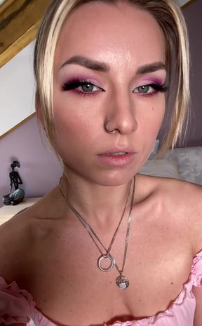 Good morning in bed with you