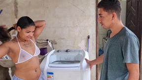 anal na maquina de lavar com o novinho sem camisinha(parte1)