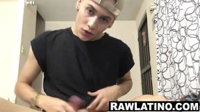 Pretty Zalar shoots thick ropes in a kinky solo show